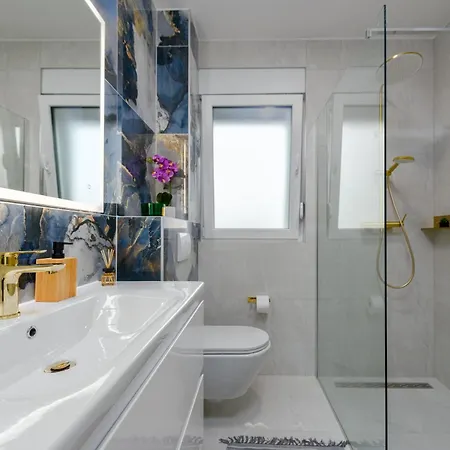 Apartamento Deluxe Anelle With Jacuzzi *