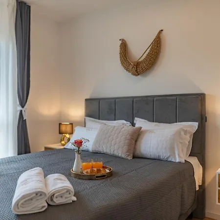 Apartamento Deluxe Anelle With Jacuzzi
