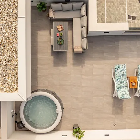 Deluxe Anelle With Jacuzzi * Zadar