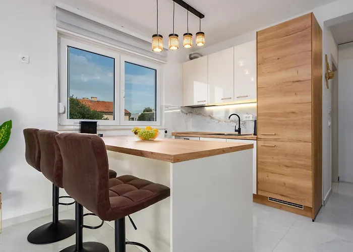 Deluxe Anelle With Jacuzzi Apartament Zadar