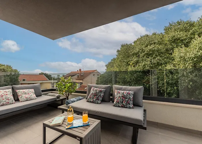 Apartament Deluxe Anelle With Jacuzzi