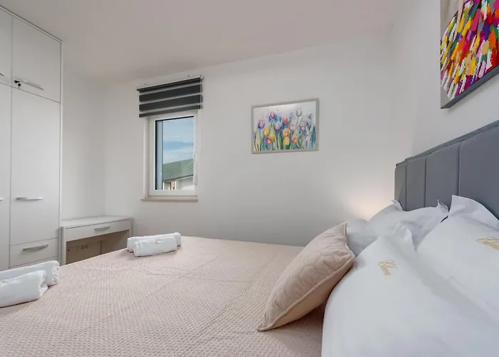Apartamento Deluxe Anelle With Jacuzzi *