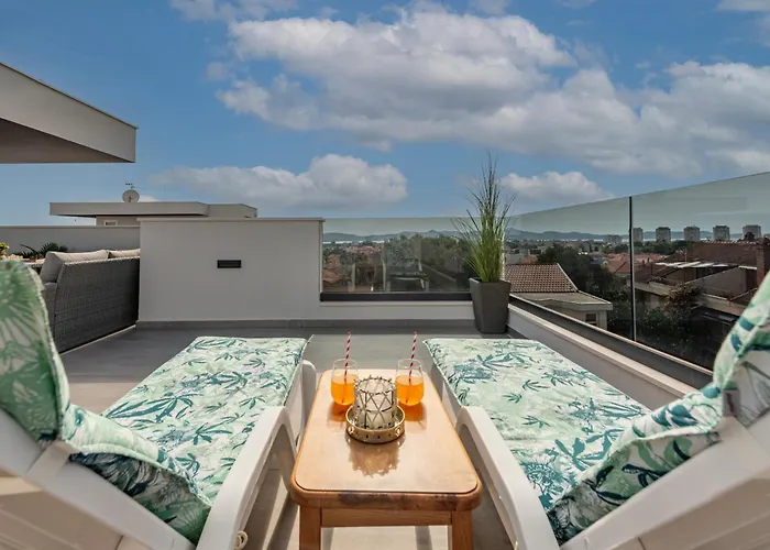 Deluxe Anelle With Jacuzzi Apartamento Zadar